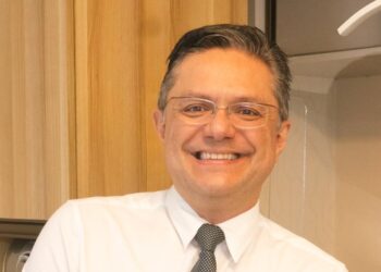 Dr. Leonardo Bezerra participa de Simpósio de Endometriose em Fortaleza