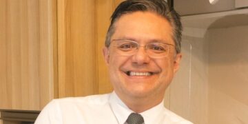 Dr. Leonardo Bezerra participa de Simpósio de Endometriose em Fortaleza