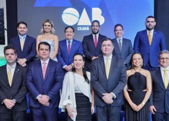 Defesa das prerrogativas, jovem advocacia e mulheres advogadas estão entre as prioridades da nova gestão da OAB-CE, diz Christiane Leitão na posse