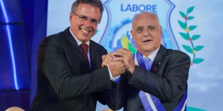 Maracanaú realizou solenidade de Posse do Prefeito, Vice e 21 vereadores eleitos