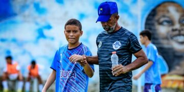 Projeto da Associação Anjos do Céu destaca compromisso social com incentivo a jovens talentos do futebol   