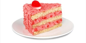 Sodiê Doces lança bolos e milkshakes em parceria com a Fini nos sabores Beijos e Dentaduras