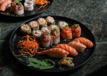 Zaiko Sushi apresenta novo cardápio executivo com opções reformuladas para o almoço