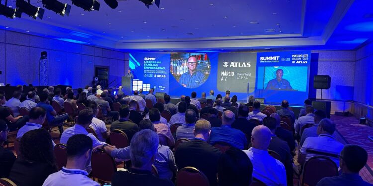 Distribuidora cearense participa de evento sobre sucessão familiar em Punta Del Este