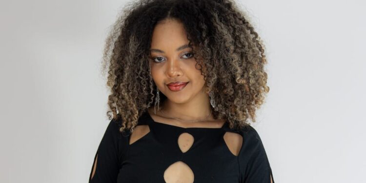 Muriall lança clipe da nova música “Meu Talvez” e participa de programa na TV Verdes Mares