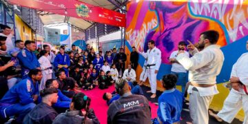 Projeto esportivo que atende jovens do Vila Velha abre campanha para continuar atuando