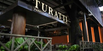 Feijoada, chope artesanal e samba animam o sábado na Cervejaria Turatti 