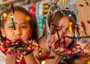 Vignoli lança ação especial de Carnaval com happy hour estendido e programação para crianças