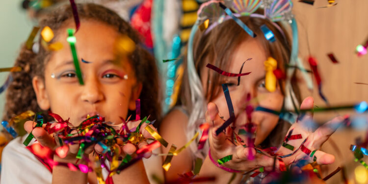 Vignoli lança ação especial de Carnaval com happy hour estendido e programação para crianças