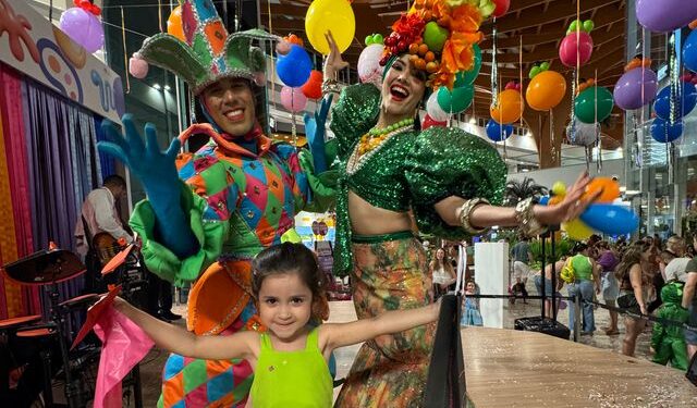 Iguatemi Bosque leva bandas Dó Ré Mix e Mundo Mix para Bloquinhos de carnaval e workshop de K-pop e anime para o CarnaGeek